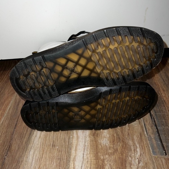 Dr. Martens Zavala Combat Boot - Picture 5 of 5